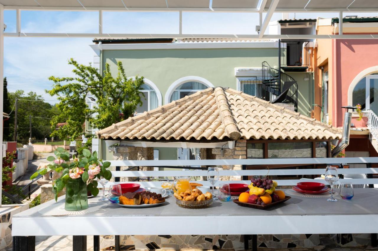 Nina'S Luxury Apartments Virós Екстериор снимка